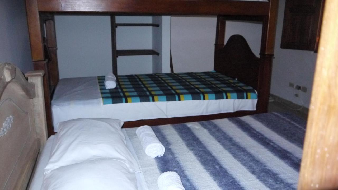 خاردين Hostal Naty Luna المظهر الخارجي الصورة