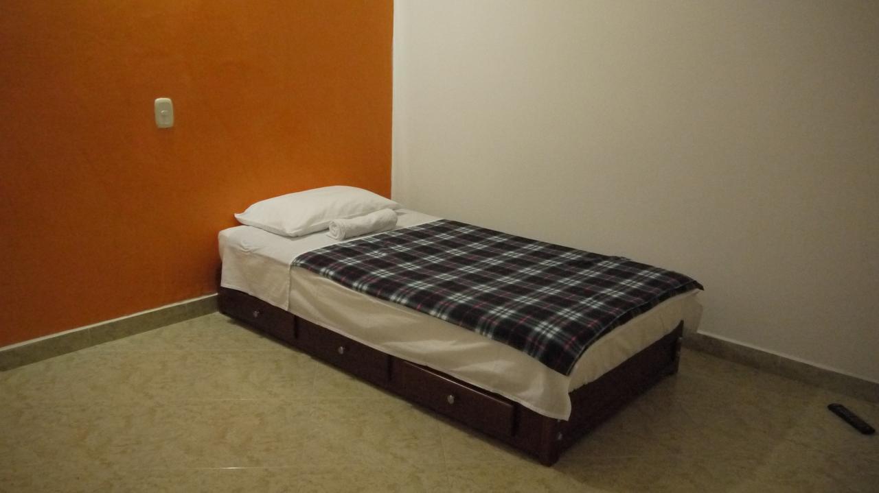 خاردين Hostal Naty Luna المظهر الخارجي الصورة